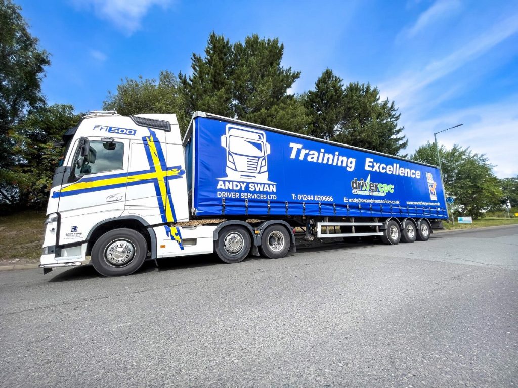 image of ce hgv class 1 training truck